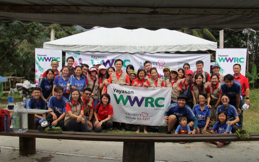 Yayasan WWRC bridges love to Orang Asli Community in Kg. Jerum Lesung