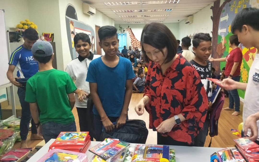 Back to School Christmas Giveaway by Wendy and her sons