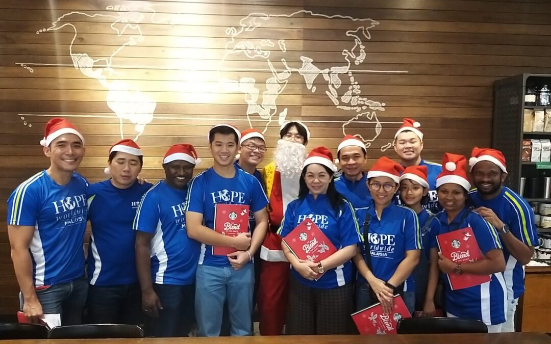 Starbucks x HOPE worldwide Malaysia Nationwide Caroling Tour 2019